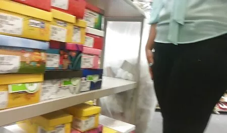 سبزه, دوست با استفاده از یک بند کانال سکسی تلگرا در